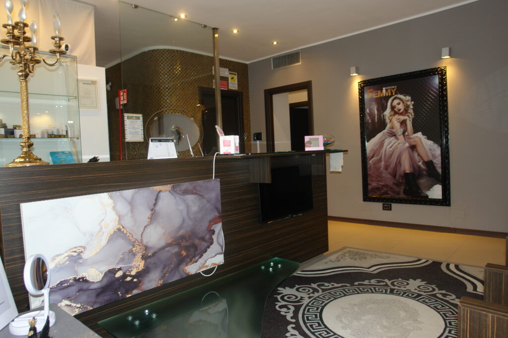reception centro estetico femmy estetica elegante